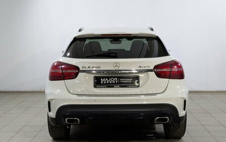 Mercedes-Benz GLA, 2017 год, 2 650 000 рублей, 16 фотография