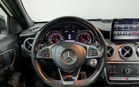 Mercedes-Benz GLA, 2017 год, 2 650 000 рублей, 24 фотография