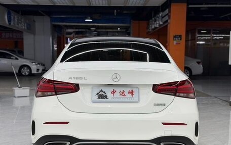 Mercedes-Benz A-Класс, 2022 год, 2 100 000 рублей, 5 фотография