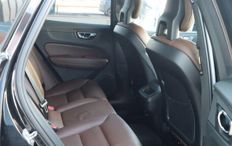 Volvo XC60 II, 2018 год, 2 350 000 рублей, 18 фотография