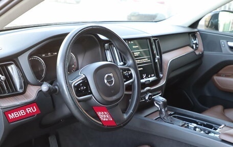 Volvo XC60 II, 2018 год, 2 350 000 рублей, 14 фотография