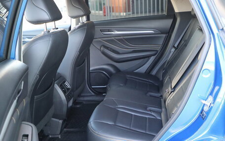 Haval F7x I, 2019 год, 1 700 000 рублей, 19 фотография