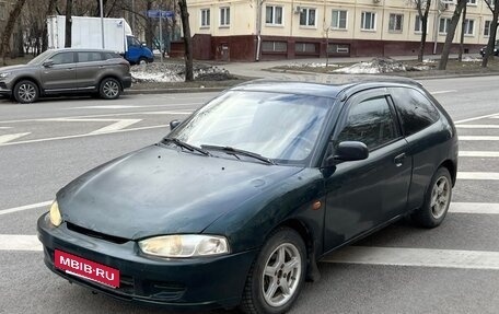 Mitsubishi Colt VI рестайлинг, 1996 год, 144 000 рублей, 4 фотография