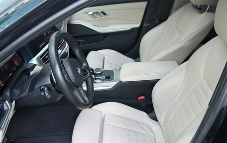 BMW 3 серия, 2019 год, 5 500 000 рублей, 13 фотография