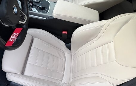 BMW 3 серия, 2019 год, 5 500 000 рублей, 18 фотография