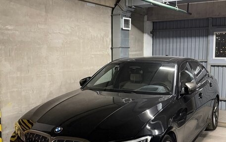 BMW 3 серия, 2019 год, 5 500 000 рублей, 19 фотография