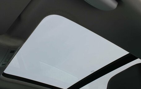 Volkswagen Tiguan II, 2018 год, 2 640 000 рублей, 19 фотография