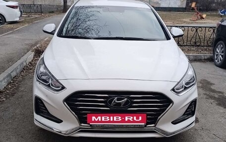 Hyundai Sonata VII, 2019 год, 1 950 000 рублей, 3 фотография