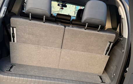 Toyota Land Cruiser Prado 150 рестайлинг 2, 2010 год, 5 300 000 рублей, 11 фотография