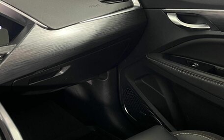 Geely Tugella FY11, 2023 год, 3 160 000 рублей, 16 фотография