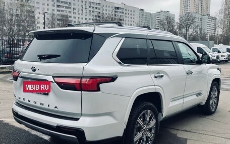 Toyota Sequoia, 2024 год, 13 800 000 рублей, 8 фотография