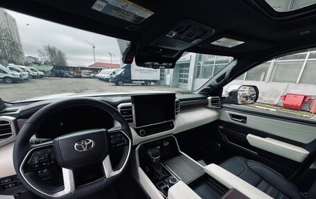 Toyota Sequoia, 2024 год, 13 800 000 рублей, 15 фотография