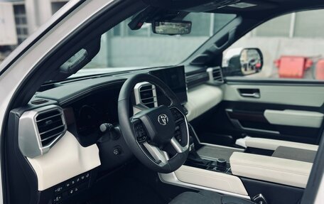 Toyota Sequoia, 2024 год, 13 800 000 рублей, 14 фотография