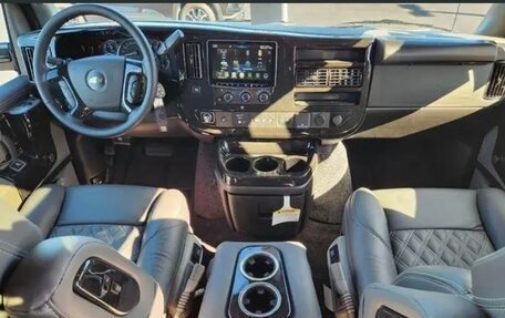 Chevrolet Express II, 2025 год, 15 658 000 рублей, 17 фотография