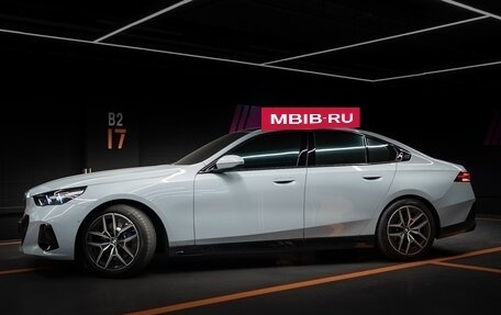 BMW 5 серия, 2025 год, 9 150 000 рублей, 4 фотография
