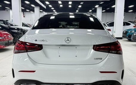 Mercedes-Benz A-Класс, 2021 год, 2 135 000 рублей, 5 фотография