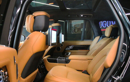 Land Rover Range Rover IV рестайлинг, 2021 год, 11 000 000 рублей, 10 фотография