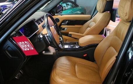 Land Rover Range Rover IV рестайлинг, 2021 год, 11 000 000 рублей, 7 фотография