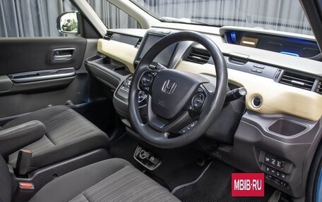 Honda Freed II, 2016 год, 1 198 000 рублей, 18 фотография