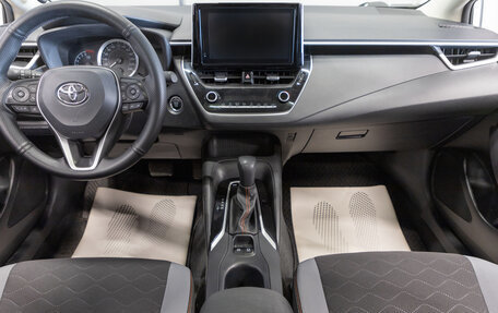 Toyota Corolla, 2021 год, 1 929 000 рублей, 11 фотография