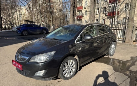 Opel Astra J, 2011 год, 840 000 рублей, 1 фотография
