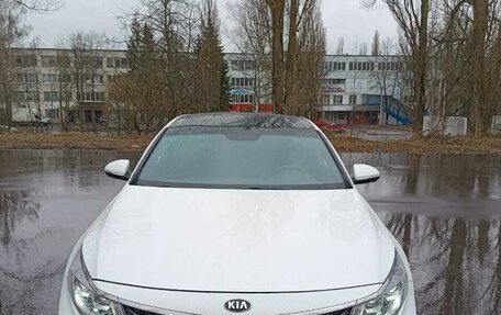 KIA Optima IV, 2019 год, 1 950 000 рублей, 2 фотография