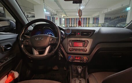 KIA Rio III рестайлинг, 2014 год, 890 000 рублей, 8 фотография