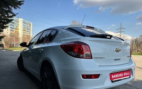 Chevrolet Cruze II, 2014 год, 945 000 рублей, 13 фотография