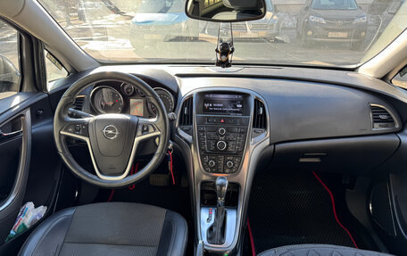 Opel Astra J, 2011 год, 840 000 рублей, 14 фотография