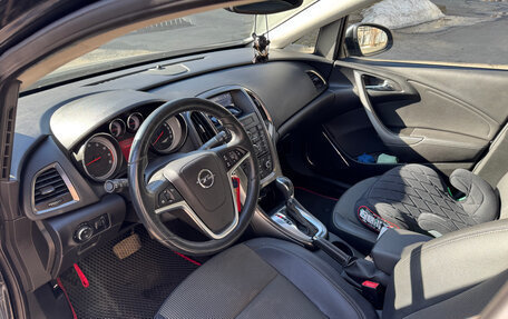 Opel Astra J, 2011 год, 840 000 рублей, 9 фотография