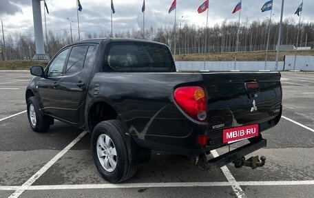 Mitsubishi L200 IV рестайлинг, 2015 год, 1 250 000 рублей, 7 фотография
