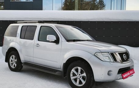 Nissan Pathfinder, 2013 год, 1 235 000 рублей, 3 фотография