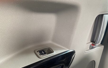 KIA Carnival III, 2019 год, 2 550 000 рублей, 27 фотография