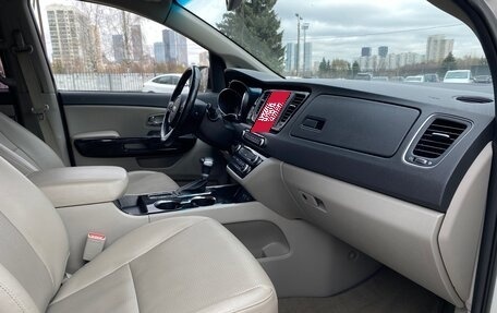 KIA Carnival III, 2019 год, 2 550 000 рублей, 20 фотография