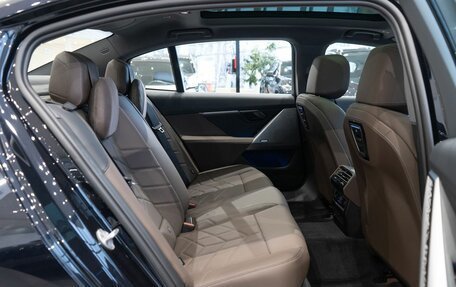 BMW 5 серия, 2025 год, 8 650 000 рублей, 17 фотография