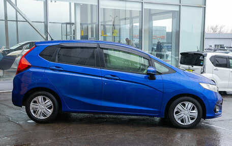 Honda Fit III, 2019 год, 998 000 рублей, 6 фотография