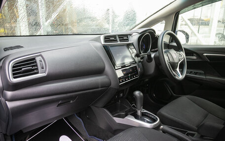 Honda Fit III, 2019 год, 998 000 рублей, 19 фотография