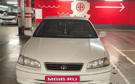 Toyota Camry, 2000 год, 430 000 рублей, 2 фотография