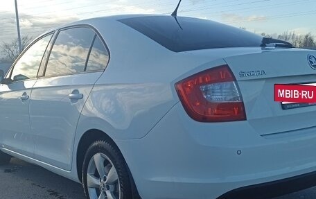 Skoda Rapid I, 2014 год, 900 000 рублей, 2 фотография