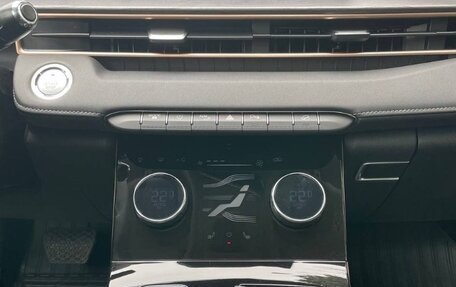 CheryExeed LX, 2022 год, 1 590 000 рублей, 12 фотография