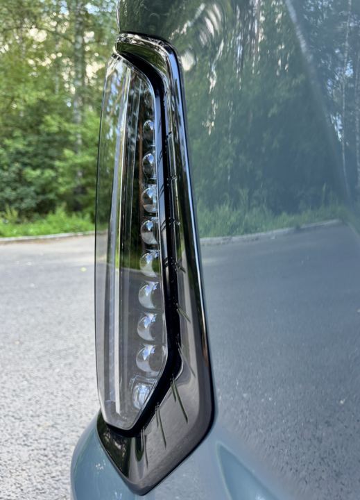 Cadillac Escalade V, 2025 год, 27 000 000 рублей, 20 фотография