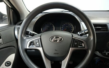 Hyundai Solaris II рестайлинг, 2014 год, 410 000 рублей, 15 фотография