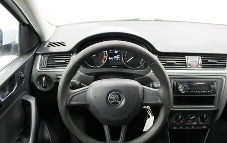 Skoda Rapid I, 2018 год, 970 000 рублей, 8 фотография