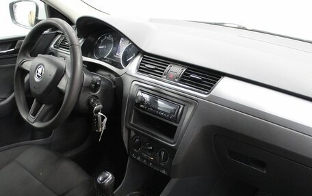 Skoda Rapid I, 2018 год, 970 000 рублей, 7 фотография