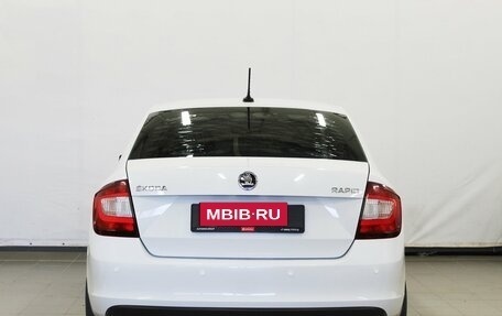 Skoda Rapid I, 2018 год, 970 000 рублей, 5 фотография