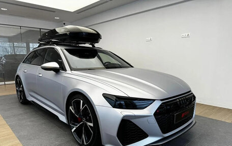 Audi RS 6, 2022 год, 17 000 000 рублей, 3 фотография