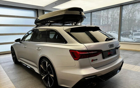 Audi RS 6, 2022 год, 17 000 000 рублей, 6 фотография