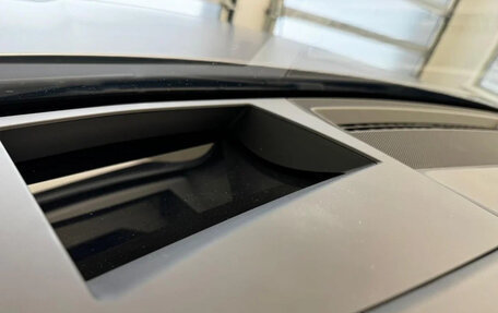 Audi RS 6, 2022 год, 17 000 000 рублей, 12 фотография