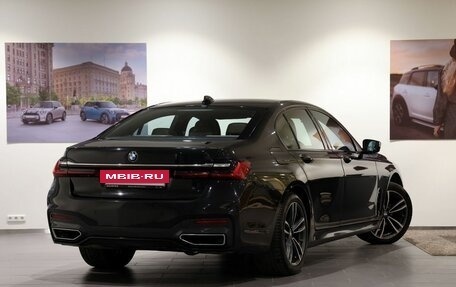 BMW 7 серия, 2019 год, 4 890 000 рублей, 5 фотография