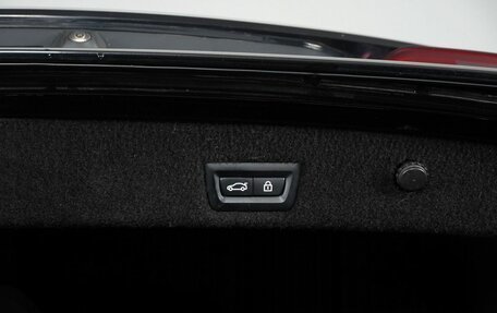 BMW 7 серия, 2019 год, 4 890 000 рублей, 30 фотография